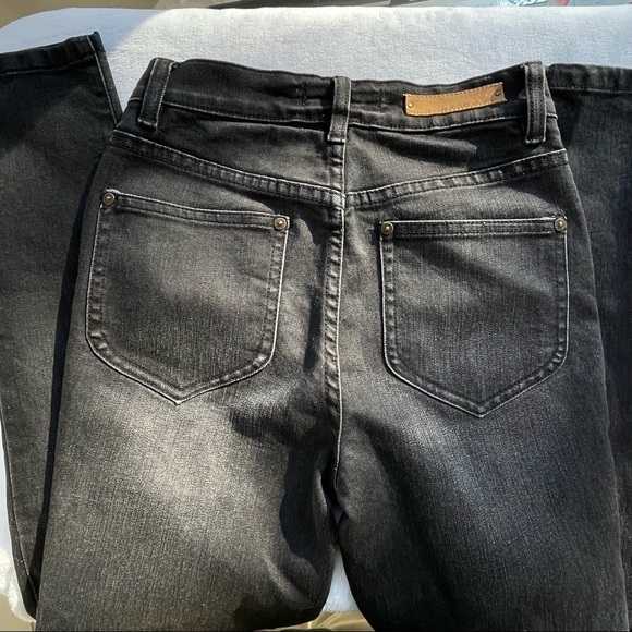 Les Folles de Joie, Urban Outfitters Skinny jeans - Picture 6 of 11